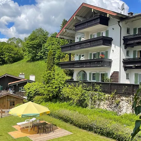 Hotel Restaurant Neu Meran Hotel 3*