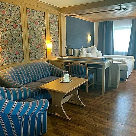 Restaurant Neu Meran Hotel 3*