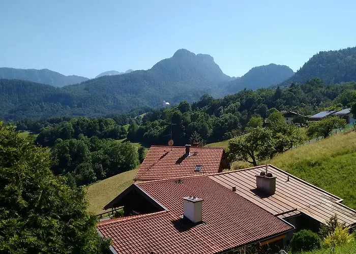 Отель Restaurant Neu Meran 3*